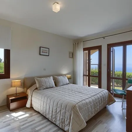 Apartment Residences *